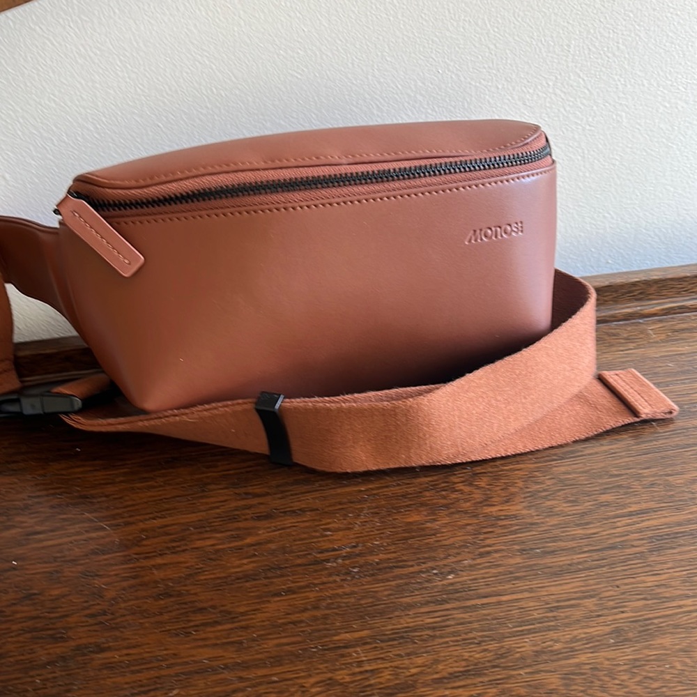 Monos Metro Sling